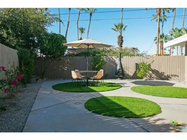 Side yard