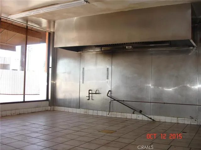 6514 San Fernando Road, Glendale, California 91201