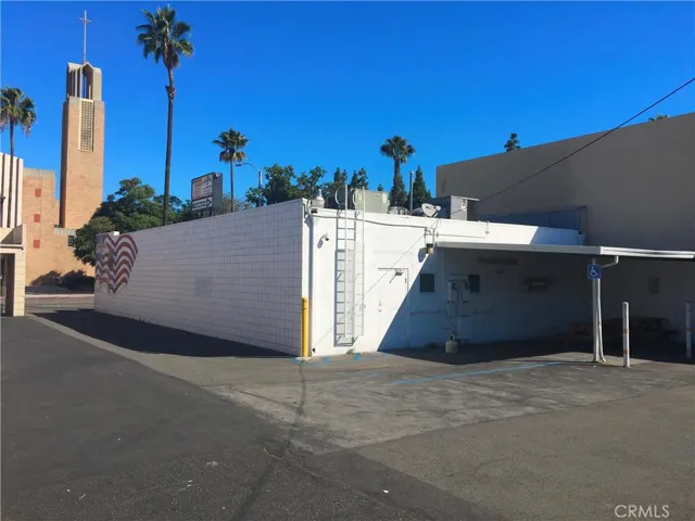528 W Lincoln Avenue, Anaheim, California 92805
