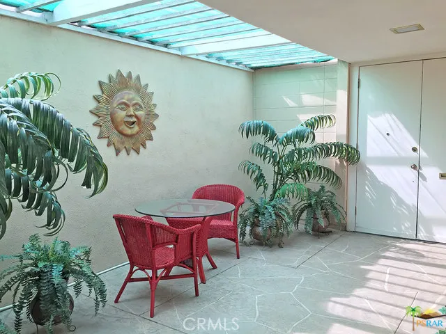 Atrium Entry