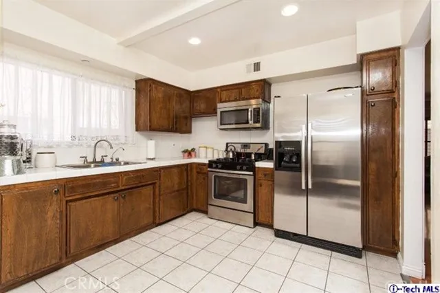 423 Thompson Avenue 6, Glendale, California 91201