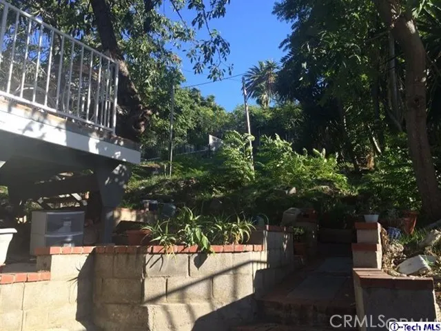1220 Innes Avenue, Los Angeles, California 90026