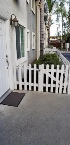 523 Graves Ave Unit 203, El Cajon, California 92020