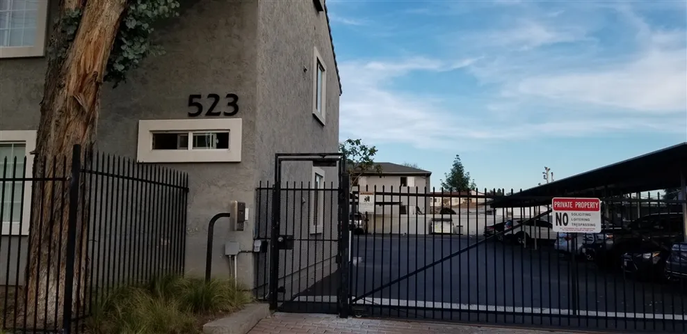523 Graves Ave Unit 203, El Cajon, California 92020