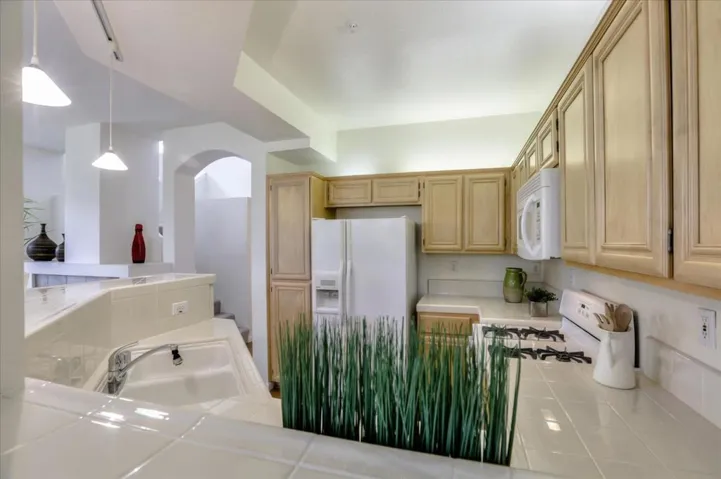 591 Manhattan Place, San Jose, California 95136
