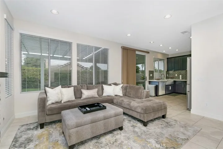 2266 Avenida La Paz, Chino Hills, California 91709