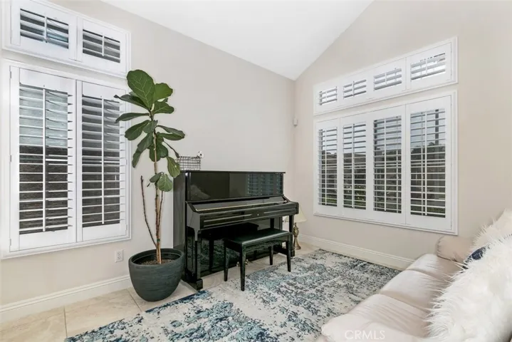 2266 Avenida La Paz, Chino Hills, California 91709