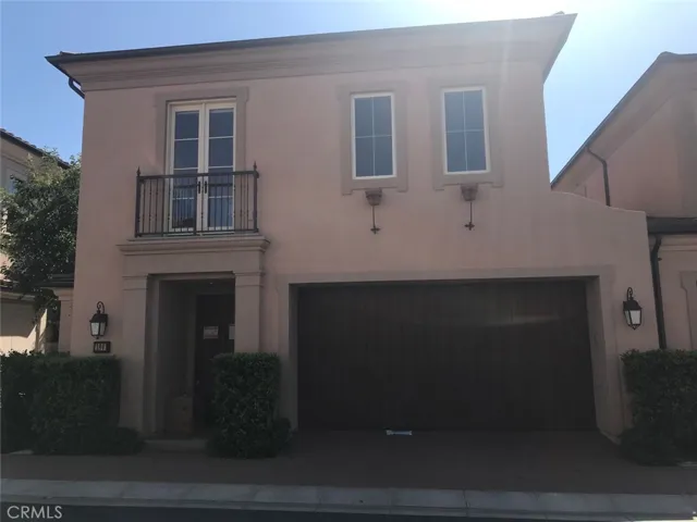 184 Crescent, Irvine, California 92602