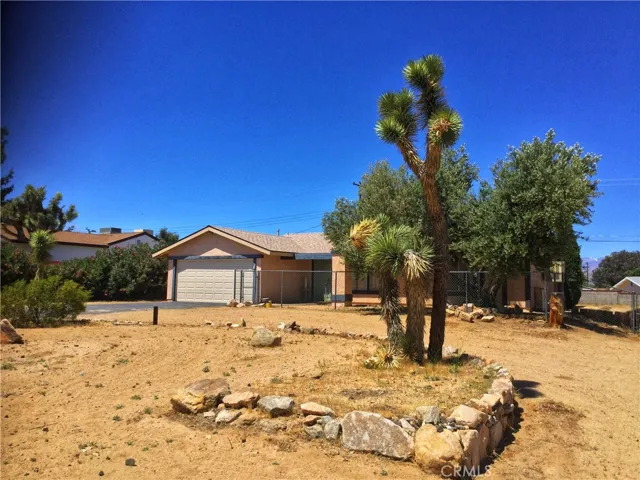 6960 Prescott Avenue, Yucca Valley, California 92284