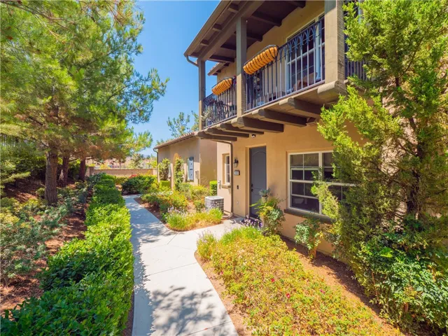 4320 Owens Street 103, Corona, California 92883