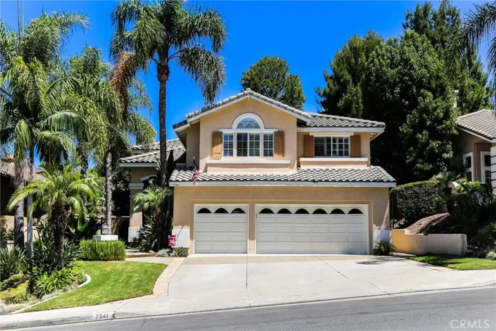 7541 E Hollow Oak Road, Anaheim Hills, California 92808