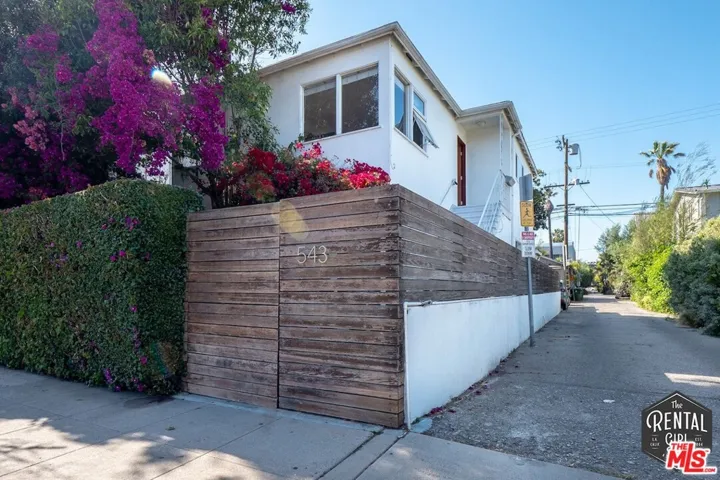 543 Grand Boulevard C, Venice, California 90291