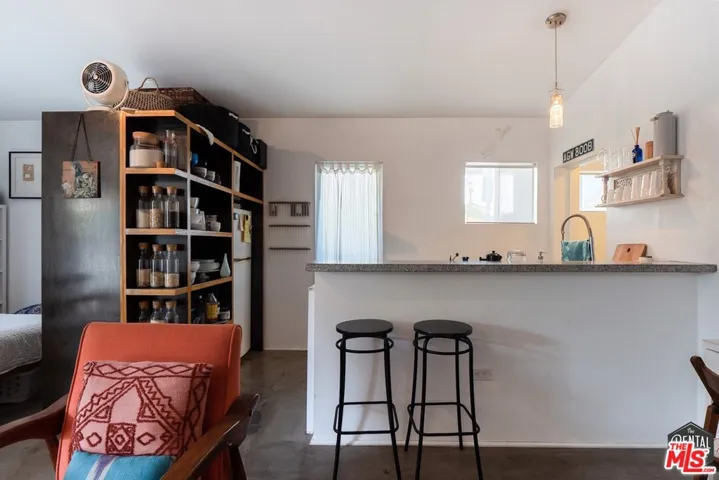 543 Grand Boulevard C, Venice, California 90291