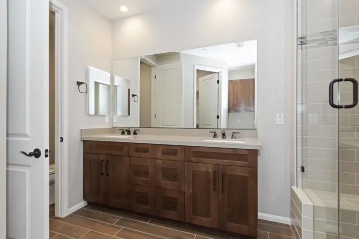 017_Master Bathroom