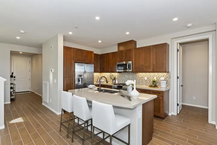 012_Kitchen