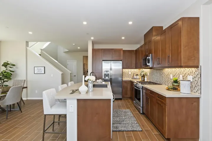 013_Kitchen