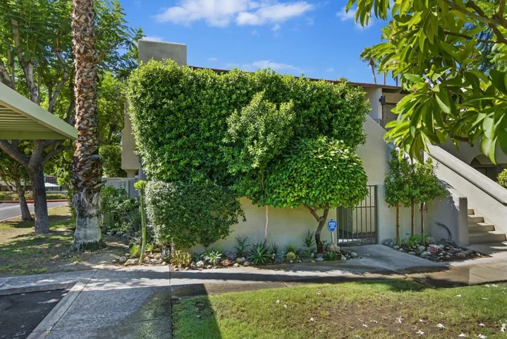 001_351 N Hermosa Dr Unit 4b1