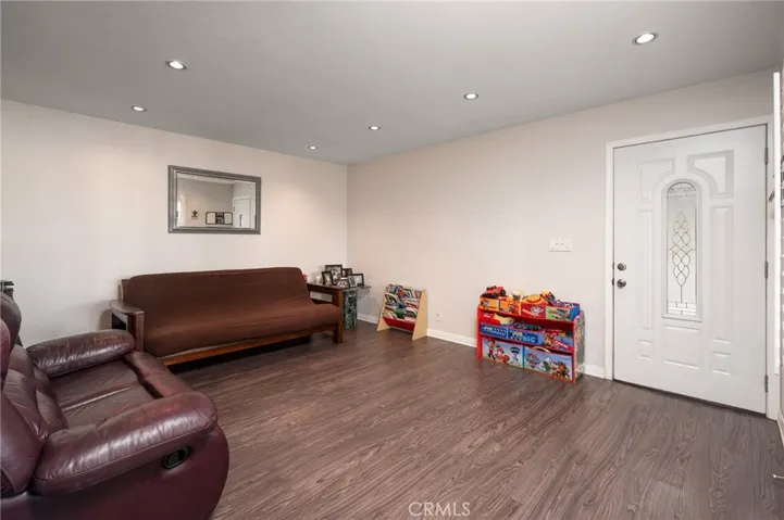196 Southampton Way 36, Placentia, California 92870