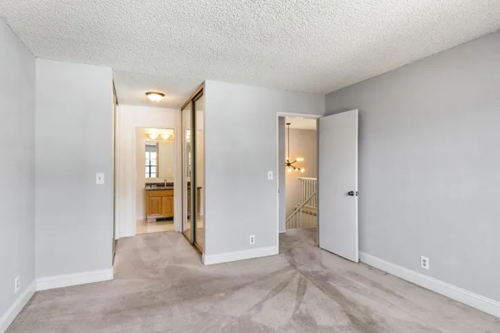 1413 Via Vista 5, San Mateo, California 94404