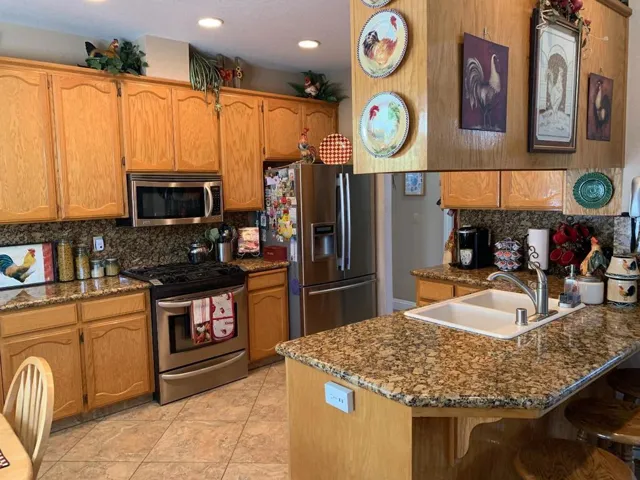 702 Whitney Court, Los Banos, California 93635