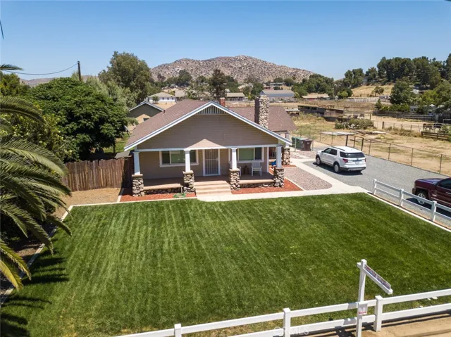 2777 Sierra Avenue, Norco, California 92860
