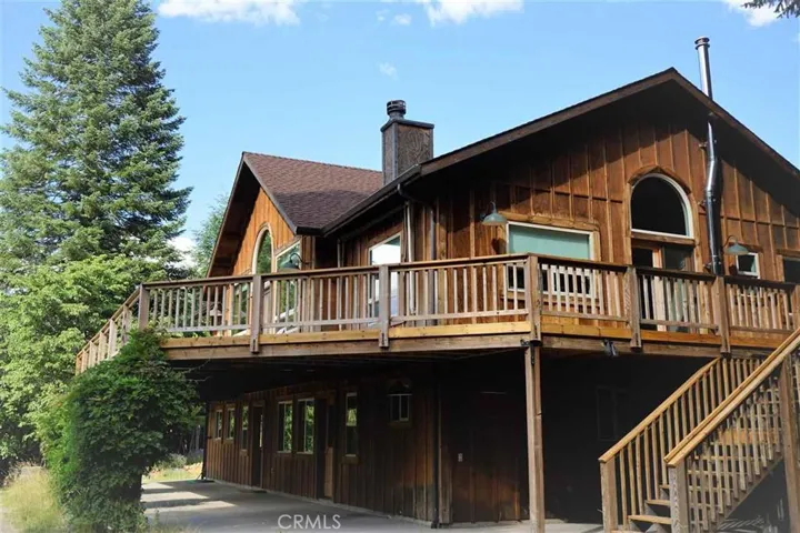 5832 Dogwood Drive, Weed, California 96094