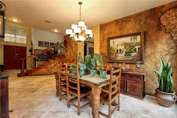 Formal dining room picture #3