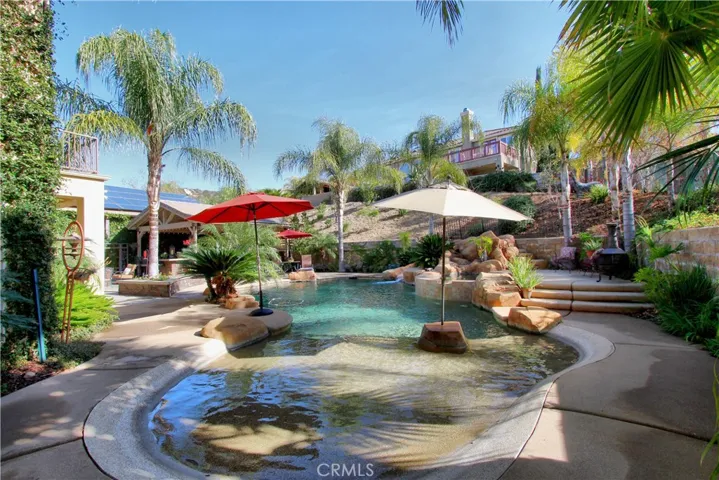 13581 Canyon Crest Road, Yucaipa, California 92399