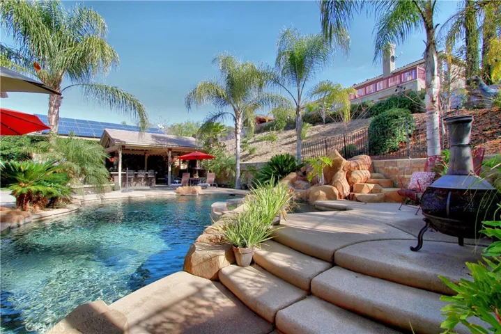 13581 Canyon Crest Road, Yucaipa, California 92399