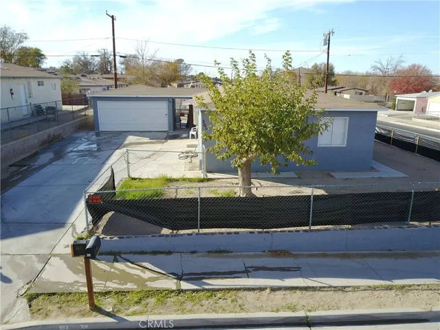 300 Mary Anne Avenue 300 & 302, Barstow, California 92311