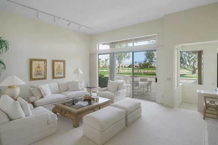 54550+Riviera+La+Quinta-17-mls