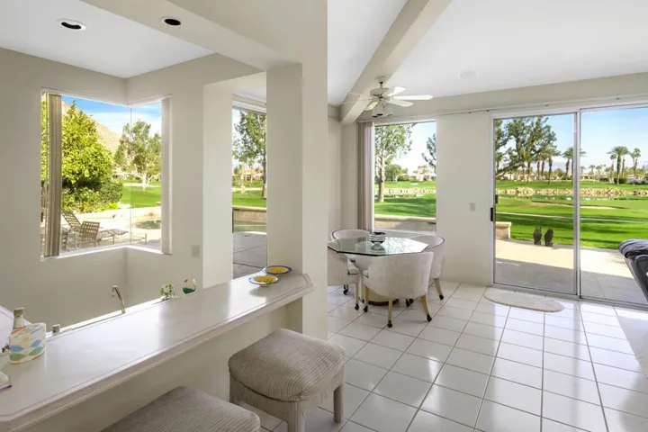 54550+Riviera+La+Quinta-23-mls