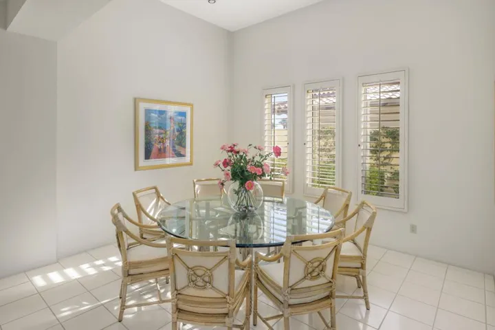 54550+Riviera+La+Quinta-29-mls