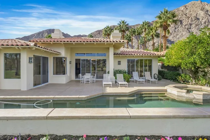 54550+Riviera+La+Quinta-36-mls