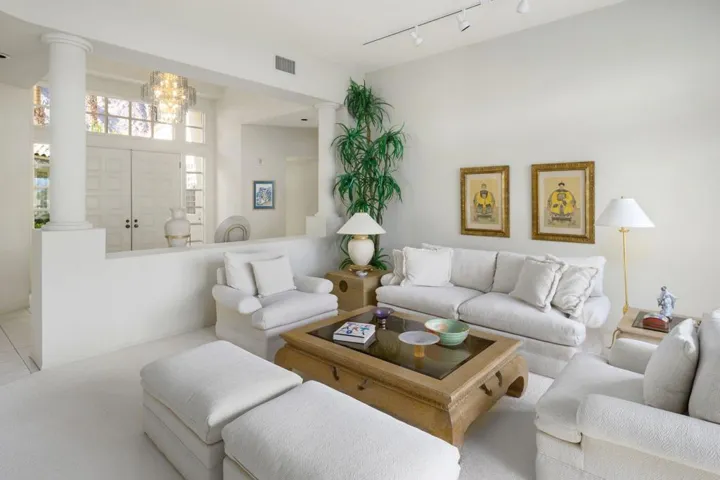 54550+Riviera+La+Quinta-21-mls