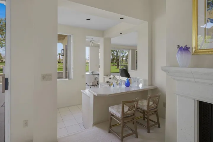 54550+Riviera+La+Quinta-19-mls