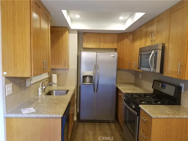 17131 Green Lane, Huntington Beach, California 92649