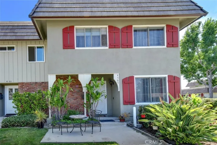 4565 Larwin Avenue, Cypress, California 90630