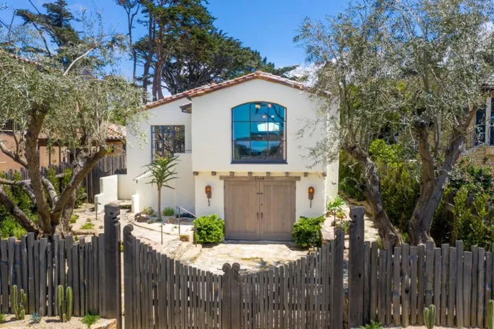 2448 Bay View Avenue, Carmel, California 93923