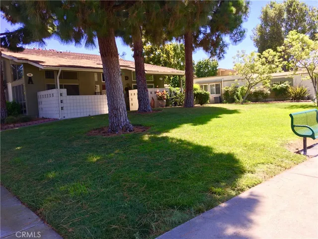 28 Avenida Castilla A, Laguna Woods, California 92637