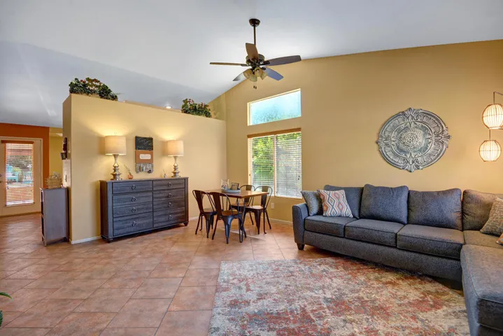 LIVING ROOM REVERSE