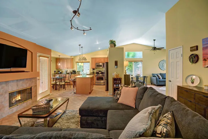FAMILY ROOM TO KITCHEN