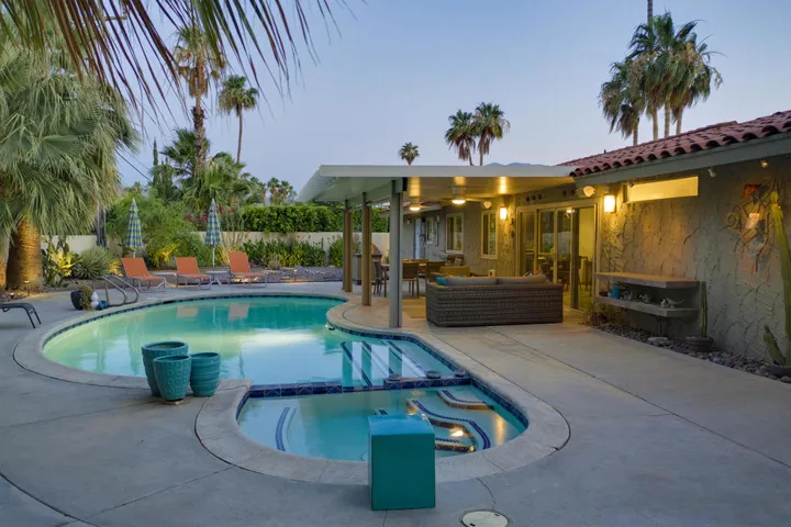 400 Orchid Tree Larson