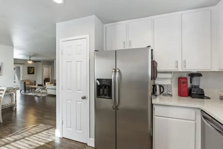 015_Kitchen