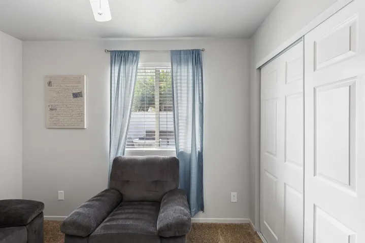 020_Bedroom