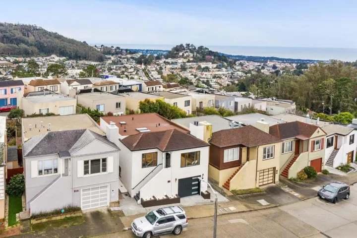 35 Cityview Way, San Francisco, California 94131