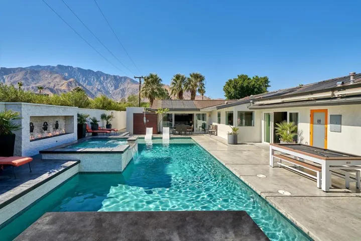 611 E Simms Rd Palm Springs CA-large-067
