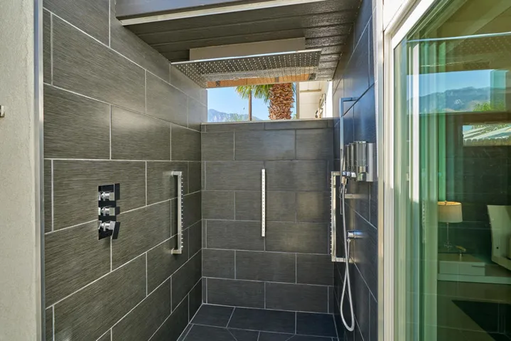 611 E Simms Rd Palm Springs CA-large-046