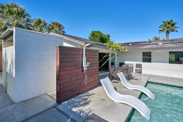 611 E Simms Rd Palm Springs CA-large-089