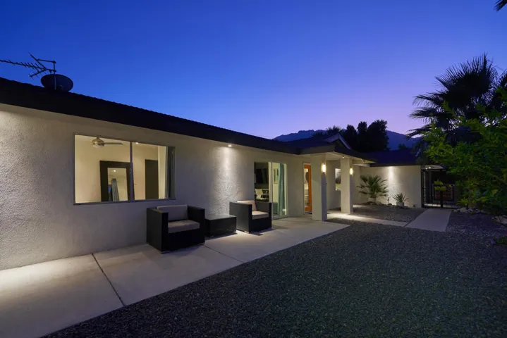 611 E Simms Rd Palm Springs CA-large-012